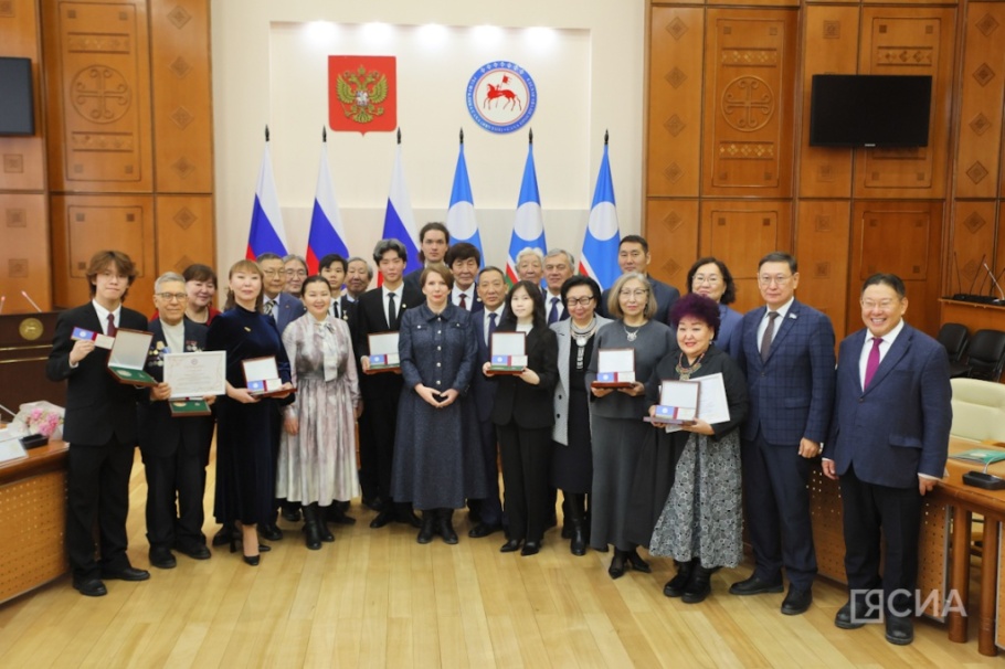 Государственная стипендия Первого Президента РС(Я) присуждена Ольге Ревовне Гаврильевой Государственная стипендия Первого Президента РС(Я) присуждена Ольге Ревовне Гаврильевой